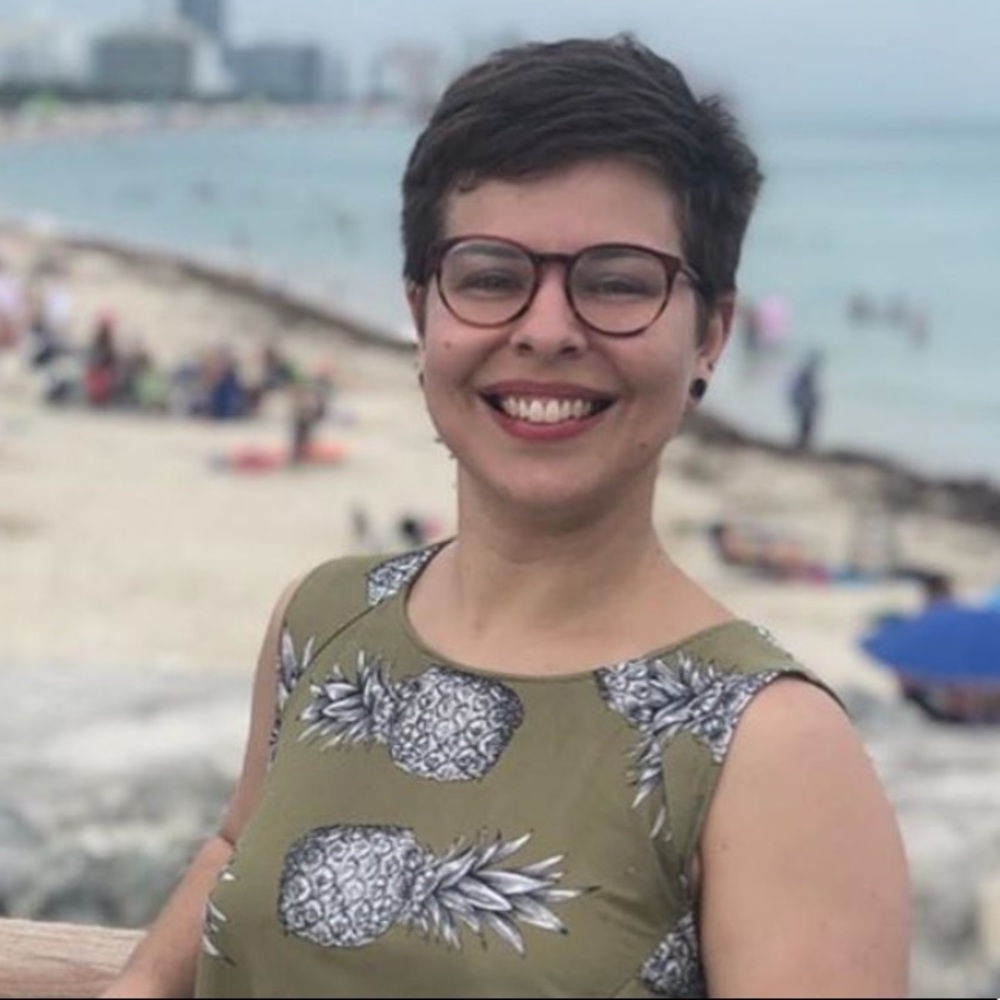 Meet your Posher, Marisa
